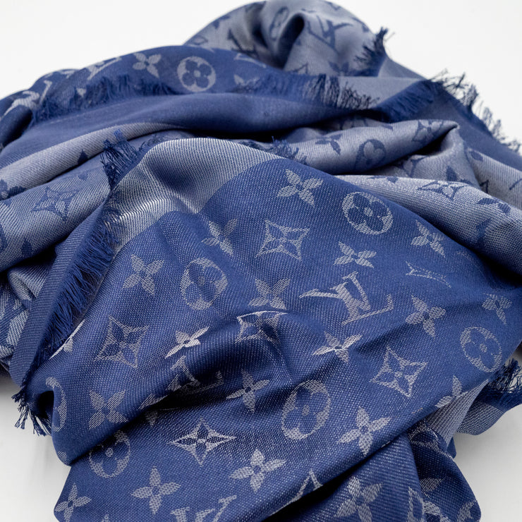 Louis Vuitton Silk and Wool Shawl in blue